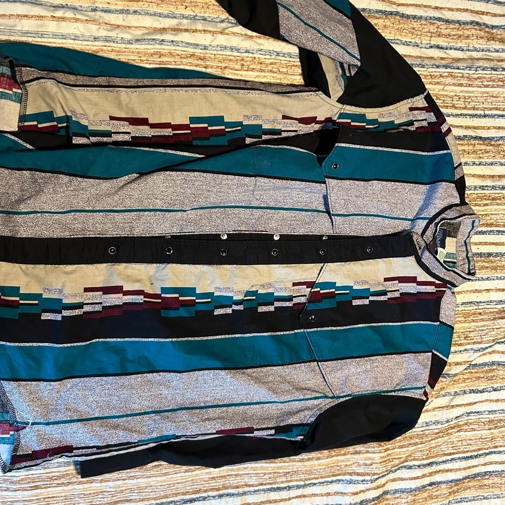 Wrangler Men's Teal and Black Striped Button Down Shirt